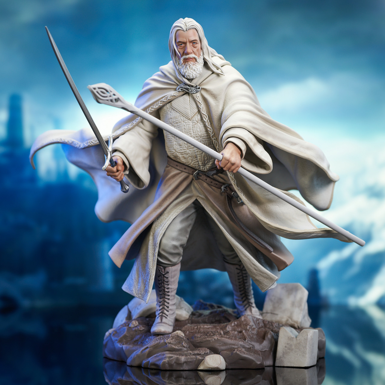 Pre-Order Diamond Gallery Lord of the Rings Gandalf Deluxe Statue